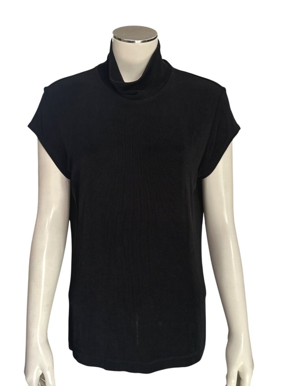 Chicos Travelers Size 1 Black Mock Neck Cap Sleeve Stretch Knit Layering Top